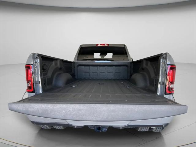 2026 Ram 3500 Big Horn Crew Cab 4x4 8' Box