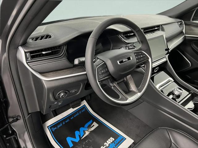 2026 Jeep Grand Cherokee Limited Reserve