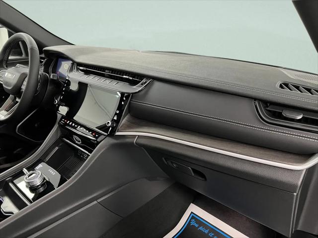2026 Jeep Grand Cherokee Limited Reserve