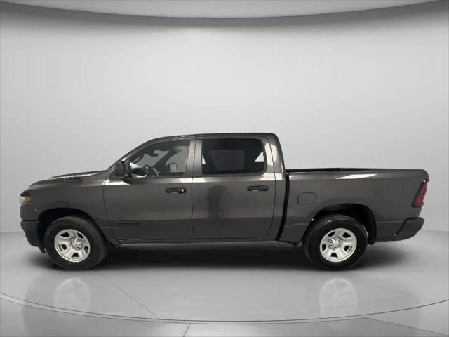 2026 Ram 1500 Tradesman Crew Cab 4x4 5'7" Box