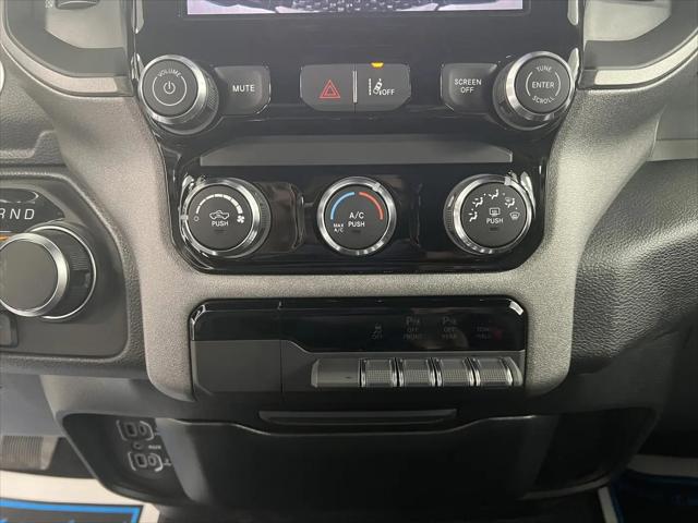2026 Ram 1500 Tradesman Crew Cab 4x4 5'7" Box
