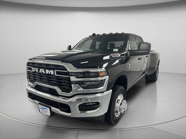 2026 Ram 3500 Tradesman Crew Cab 4x4 8' Box