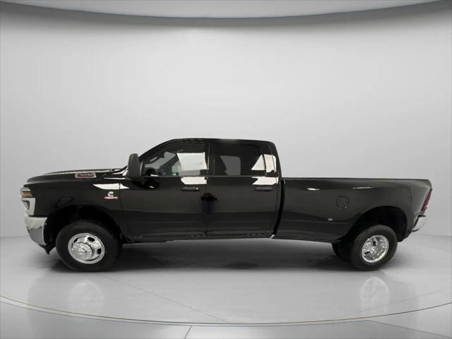2026 Ram 3500 Tradesman Crew Cab 4x4 8' Box