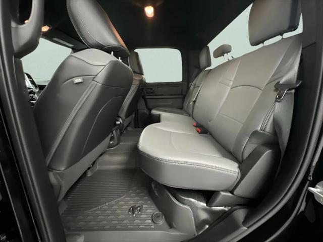 2026 Ram 3500 Tradesman Crew Cab 4x4 8' Box