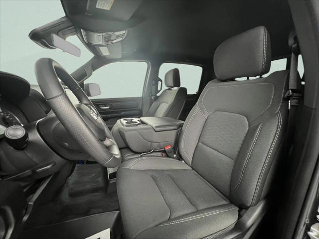 2026 Ram 1500 Warlock Crew Cab 4x4 5'7" Box