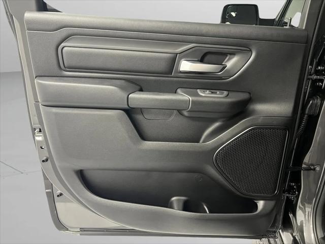 2026 Ram 1500 Warlock Crew Cab 4x4 5'7" Box