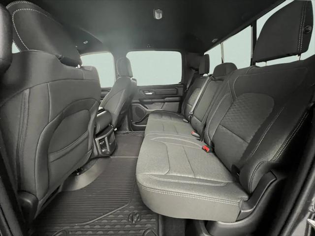 2026 Ram 1500 Warlock Crew Cab 4x4 5'7" Box