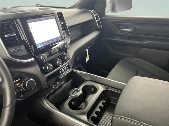 2026 Ram 1500 Express Crew Cab 4x4 5'7" Box