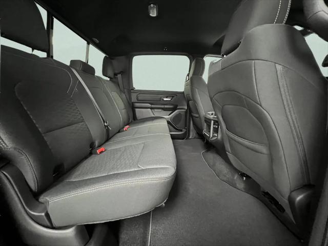 2026 Ram 1500 Express Crew Cab 4x4 5'7" Box