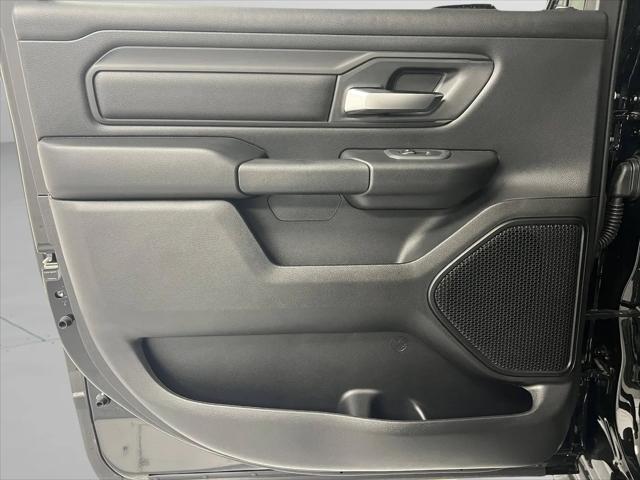 2026 Ram 1500 Express Crew Cab 4x4 57 Box