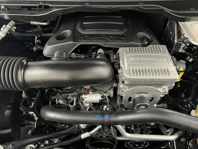 2026 Ram 1500 Express Crew Cab 4x4 57 Box