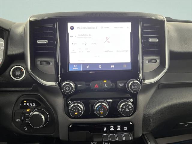 2026 Ram 1500 Express Crew Cab 4x4 5'7" Box