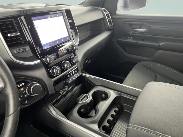 2026 Ram 1500 Express Crew Cab 4x4 5'7" Box