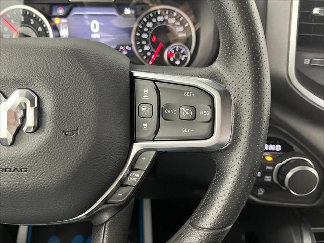 2026 Ram 1500 Express Crew Cab 4x4 5'7" Box