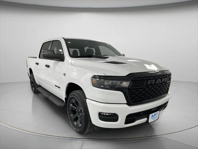 2026 Ram 1500 Express Crew Cab 4x4 5'7" Box