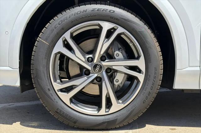 2027 Audi Q6 e-tron Premium Plus