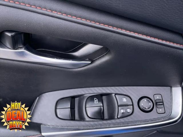 2024 Nissan Sentra SR Xtronic CVT