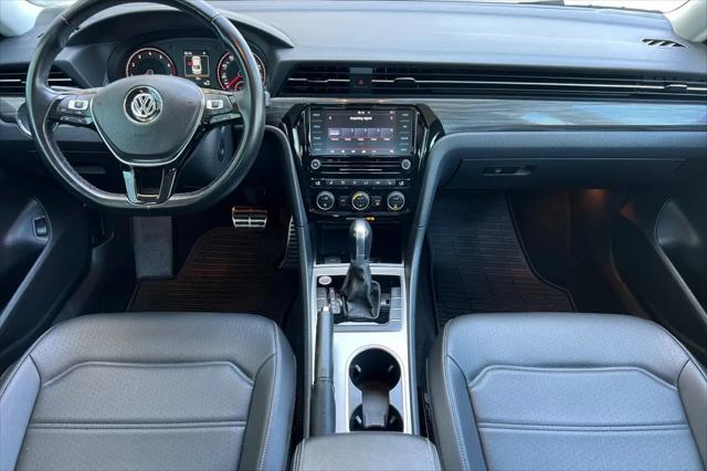 2020 Volkswagen Passat 2.0T R-Line