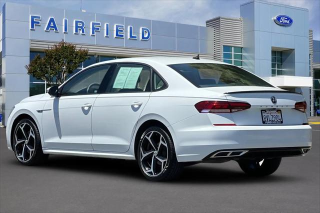 2020 Volkswagen Passat 2.0T R-Line