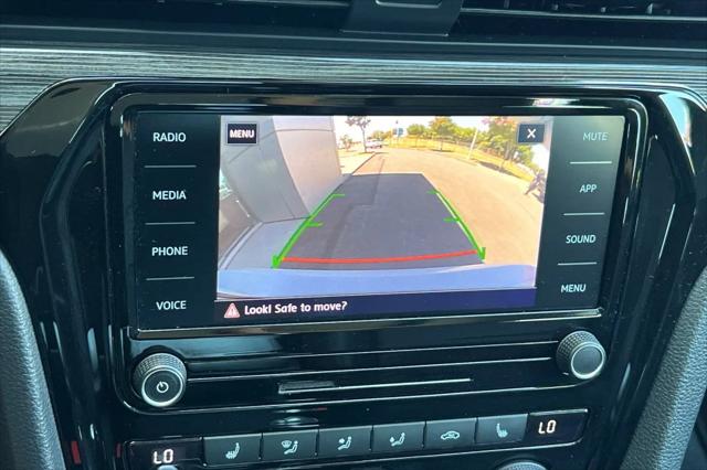 2020 Volkswagen Passat 2.0T R-Line