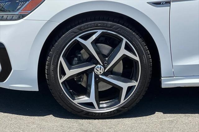 2020 Volkswagen Passat 2.0T R-Line