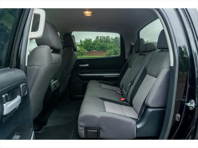 2017 Toyota Tundra SR5 5.7L V8