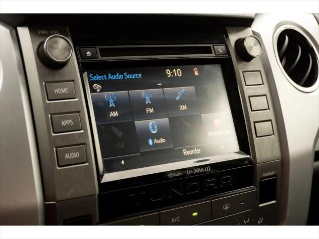 2017 Toyota Tundra SR5 5.7L V8