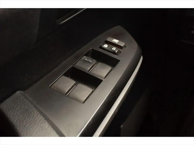 2017 Toyota Tundra SR5 5.7L V8