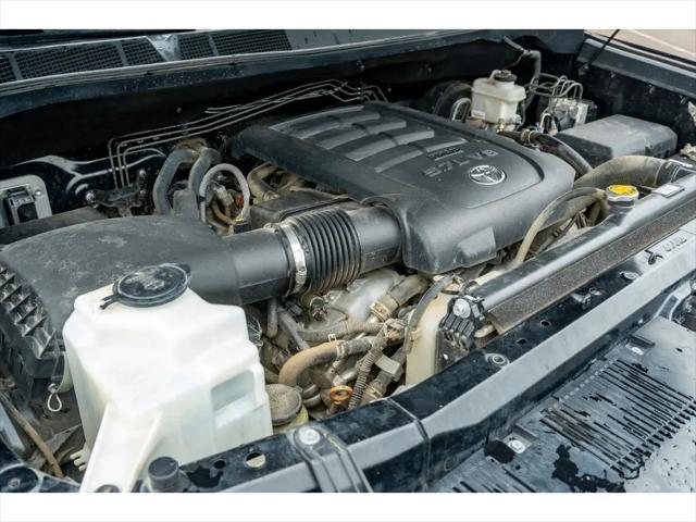 2017 Toyota Tundra SR5 5.7L V8