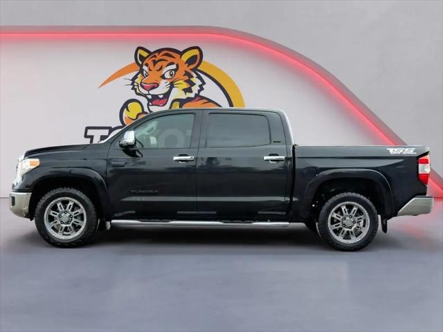 2017 Toyota Tundra SR5 5.7L V8