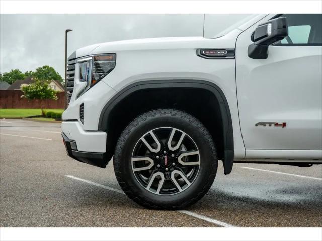 2024 GMC Sierra 1500 4WD Crew Cab Standard Box AT4
