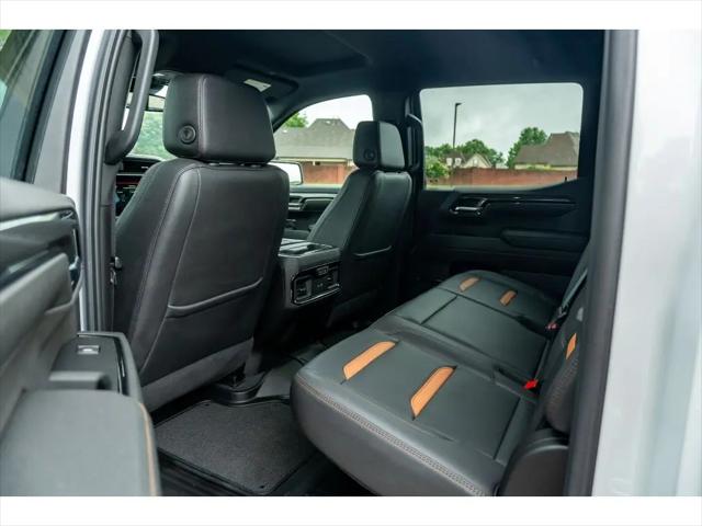 2024 GMC Sierra 1500 4WD Crew Cab Standard Box AT4