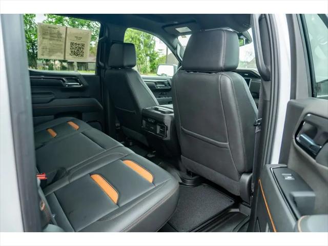 2024 GMC Sierra 1500 4WD Crew Cab Standard Box AT4