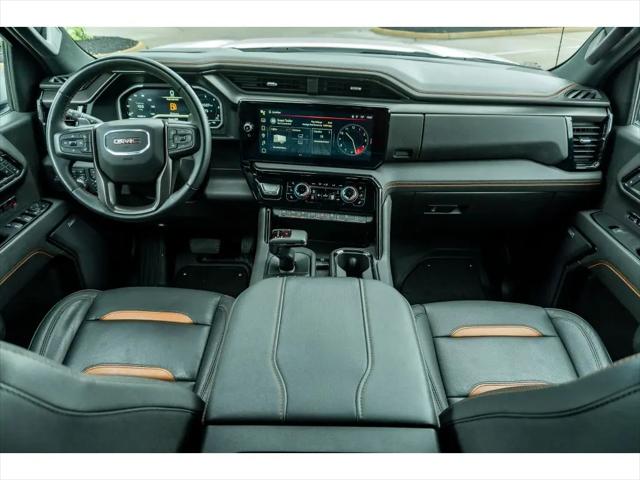 2024 GMC Sierra 1500 4WD Crew Cab Standard Box AT4
