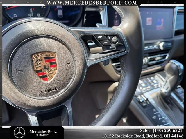 2020 Porsche Macan Macan