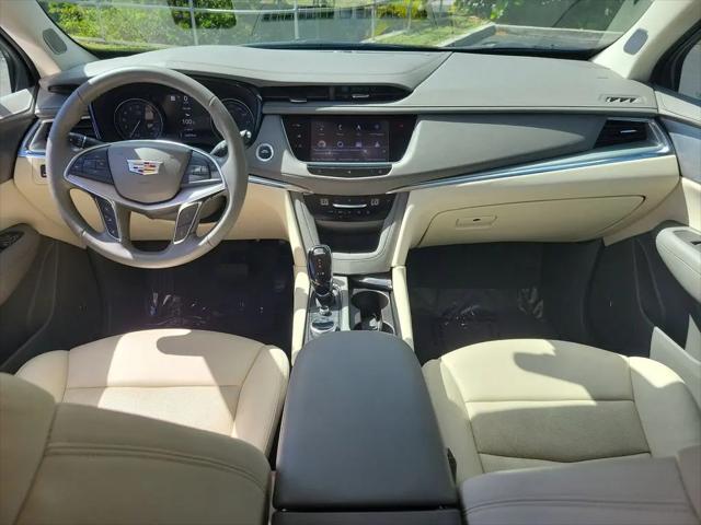 2020 Cadillac XT5 FWD Premium Luxury