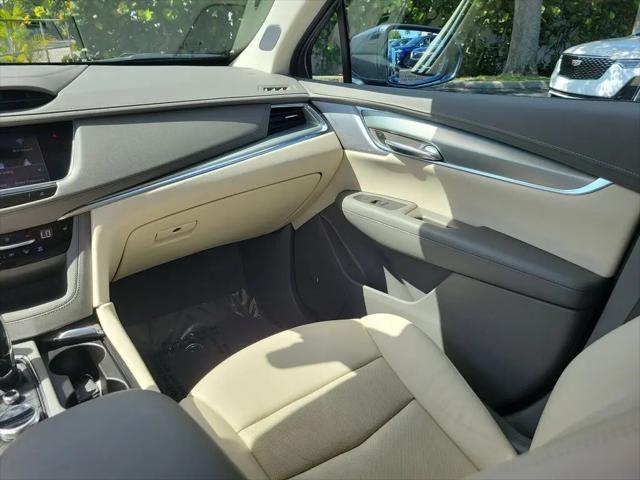 2020 Cadillac XT5 FWD Premium Luxury