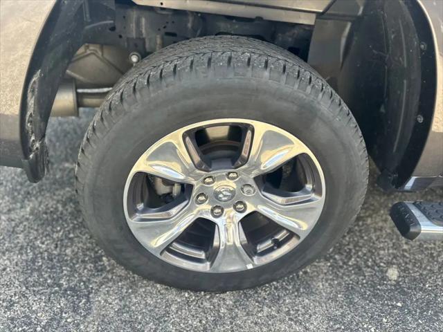 2022 Ram 1500 Laramie Crew Cab 4x4 5'7" Box