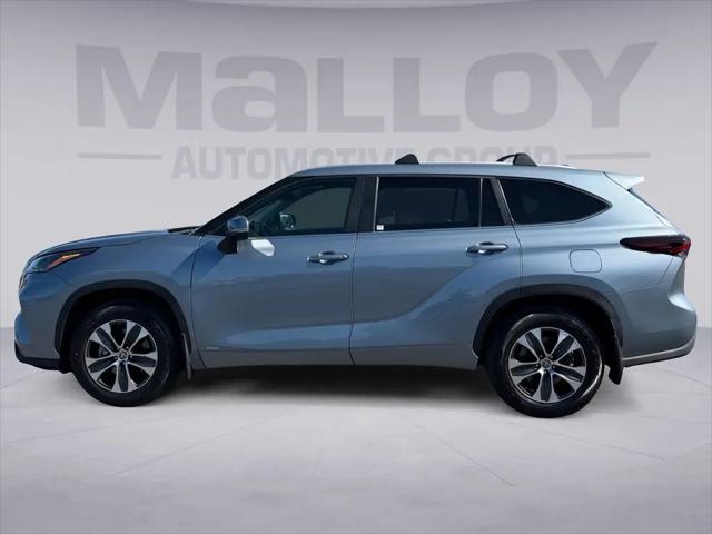 2024 Toyota Highlander Hybrid XLE