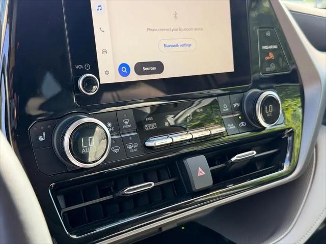 2024 Toyota Highlander Hybrid XLE