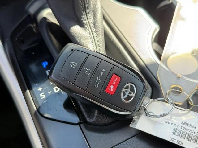 2024 Toyota Highlander Hybrid XLE