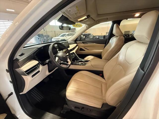 2023 INFINITI QX60 LUXE AWD
