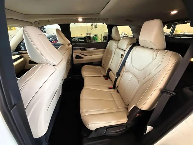 2023 INFINITI QX60 LUXE AWD