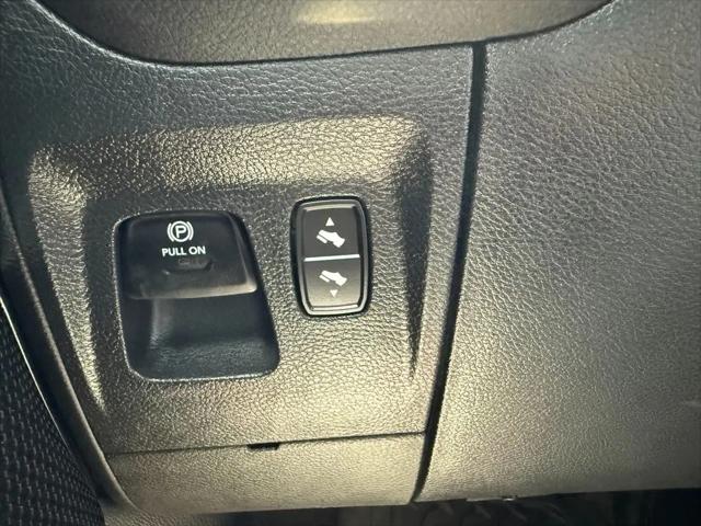 2023 Ram 1500 Laramie Crew Cab 4x4 6'4" Box