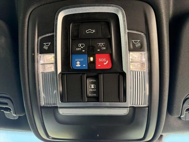 2023 Ram 1500 Laramie Crew Cab 4x4 6'4" Box
