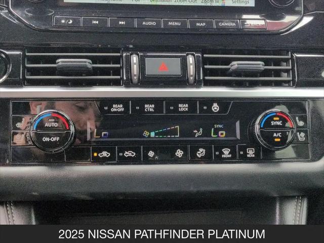 2025 Nissan Pathfinder Platinum FWD