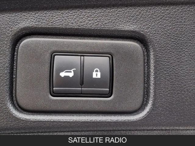 2025 Nissan Pathfinder Platinum FWD