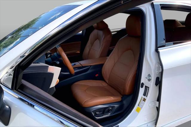 2022 Toyota Avalon Limited