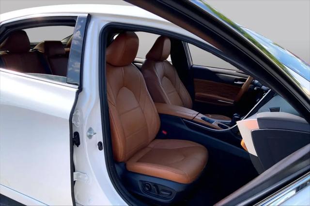 2022 Toyota Avalon Limited