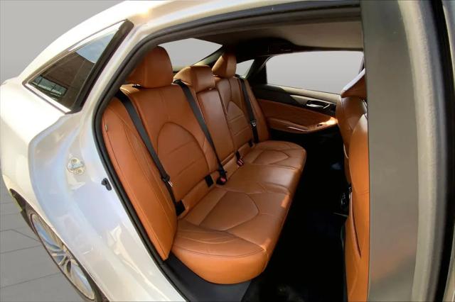 2022 Toyota Avalon Limited